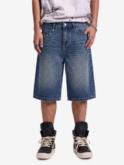 Pantaloncini di jeans con ricami a stella e rivetti