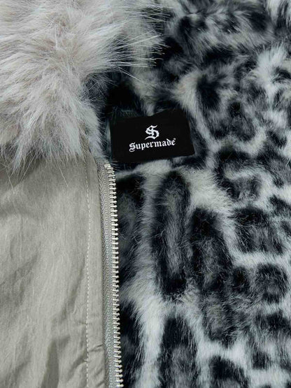 Camouflage Pattern Hoodie for All-Season Comfort and Style 