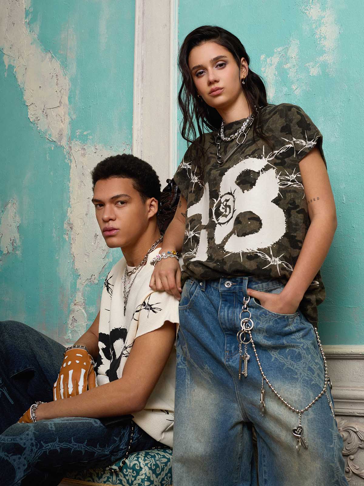 Supermade Camouflage Thorn Print Sleeveless T-Shirt 