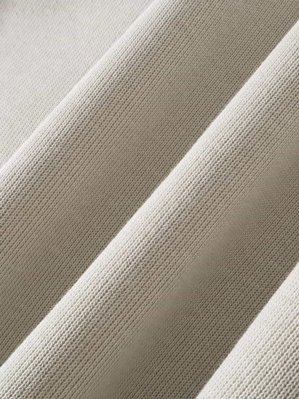 Stylish Hooded Zip-Up Sweatshirt with Unique Sleeve Design 