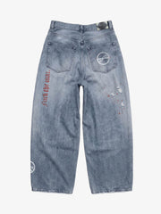 Jeans larghi Scimitar con grafica "No More Booms"