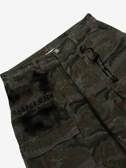 Faded Camo Graphic Wide-Leg Cargo Pants 