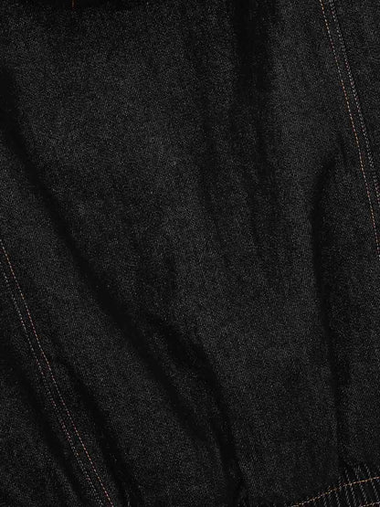 Edgy Spike-Embellished Sunglasses for Bold Fashion Statements 