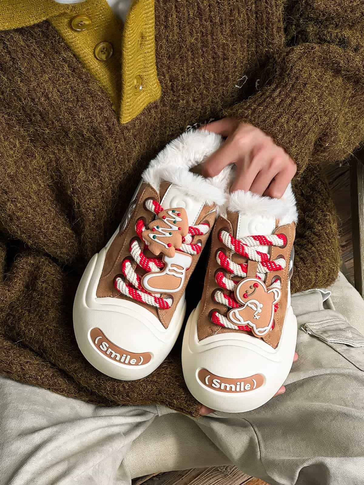 Stylish Platform Sneakers with Heart Design for Everyday Wear 