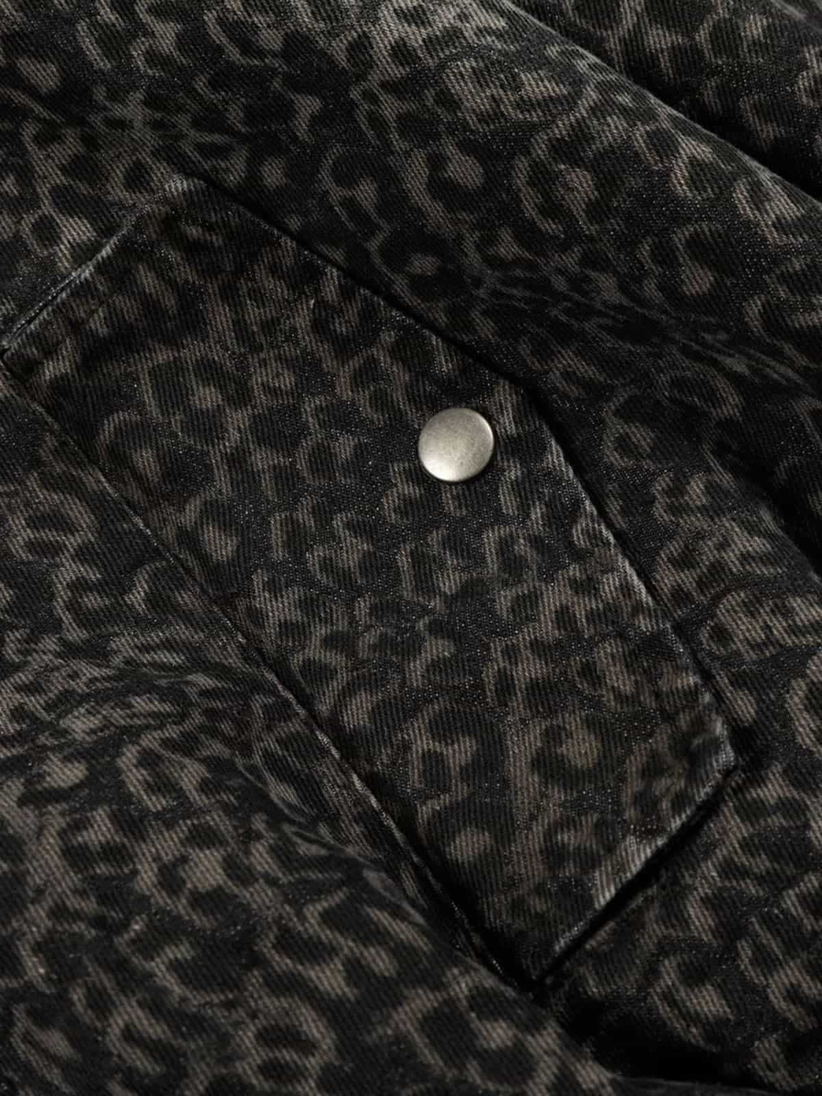 Leopard Print Vest with Faux Fur Collar - Stylish and Warm Winter Outerwear 
