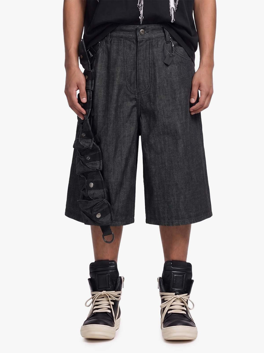 Side Strap Cargo Shorts