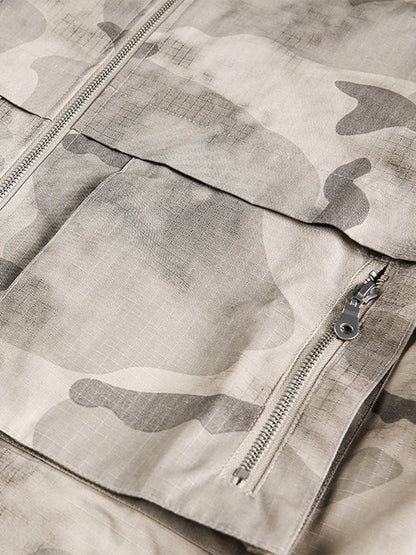 Camouflage Print Utility Jacket for Men - Stylish and Functional Design 