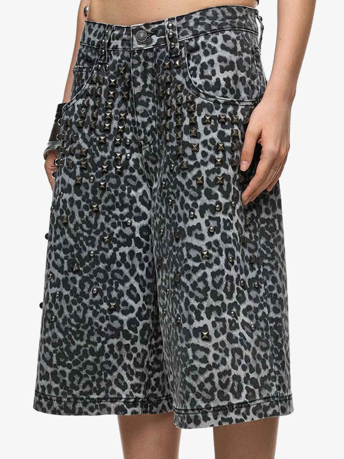 Leopard Rhinestone Distressed Washed Jeans