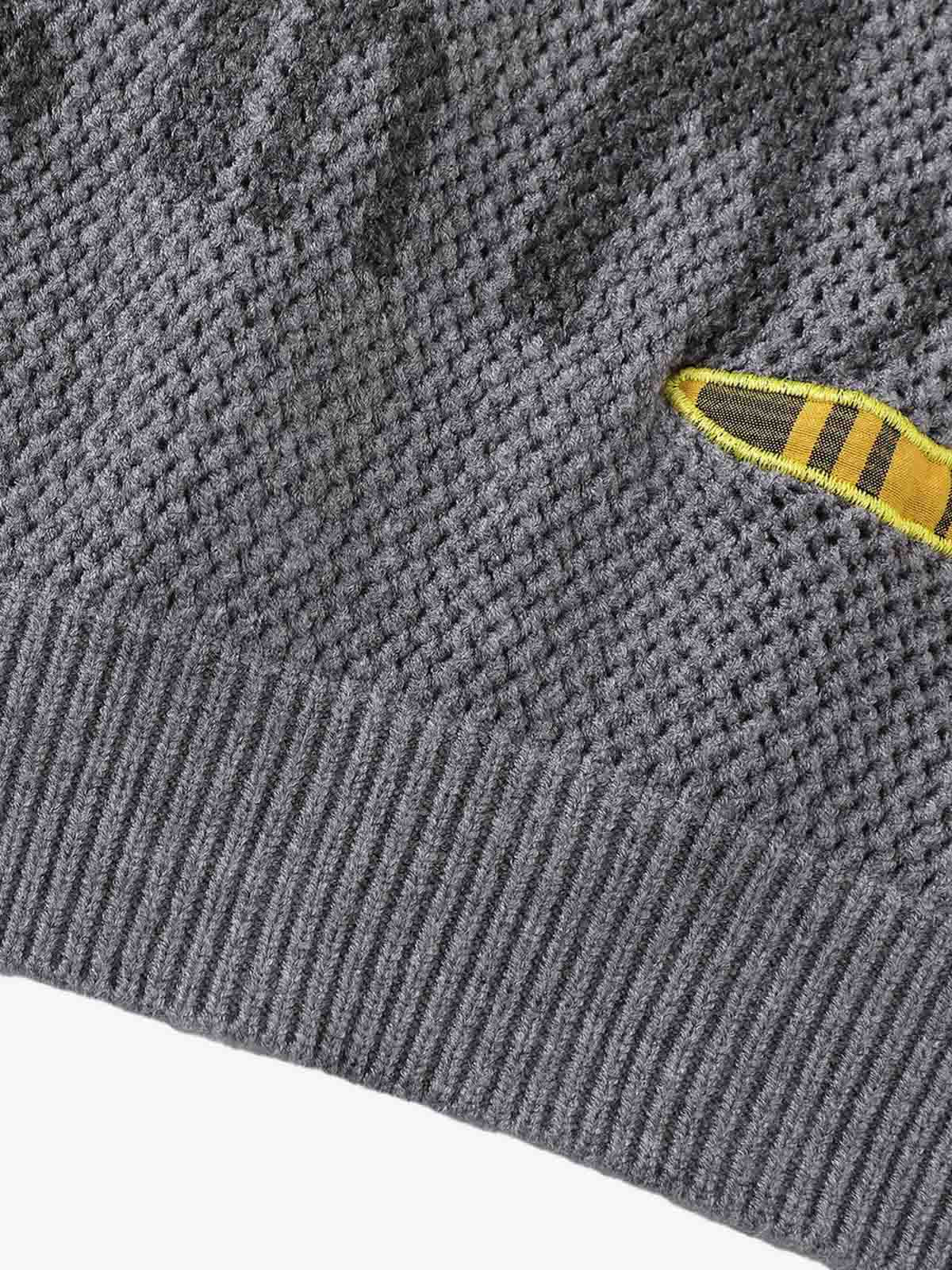 Stylish Hooded Sweater with Embroidered Graphics for Casual Wear 