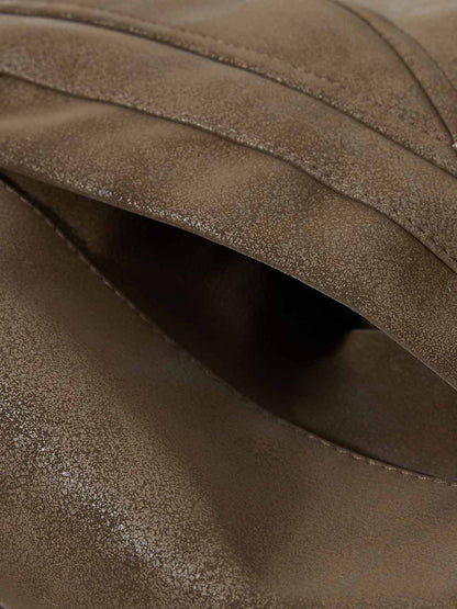 Edgy Spike-Embellished Sunglasses for Fashionistas 