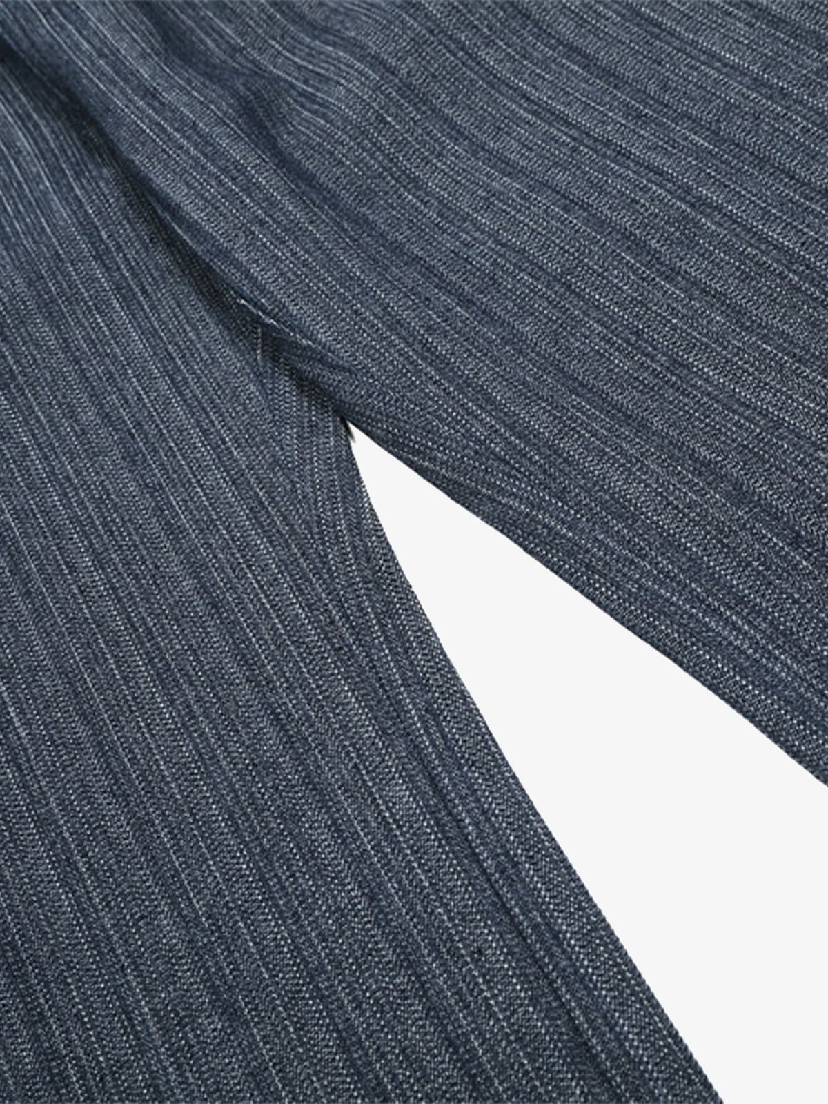 Stylish Wide-Leg Denim Trousers with Pleated Design for Modern Fashionistas 