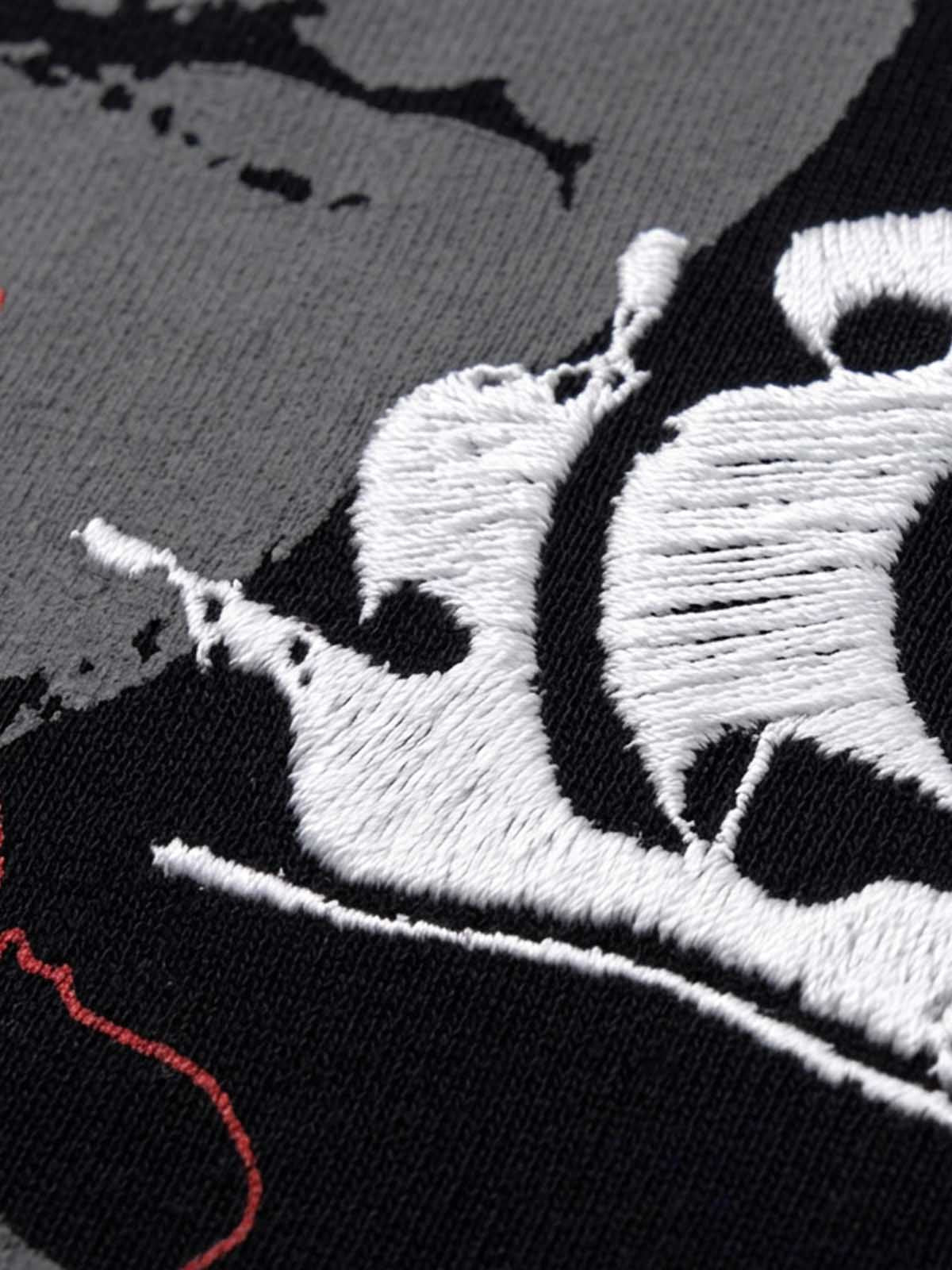 Columbus Graphic Raglan Long Sleeve Tee; Basic Black / S, Basic Black / M, Basic Black / L, Basic Black / XL, Basic Black / 2XL