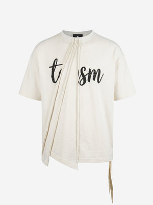 Camiseta minimalista con estampado de letras y panel asimétrico