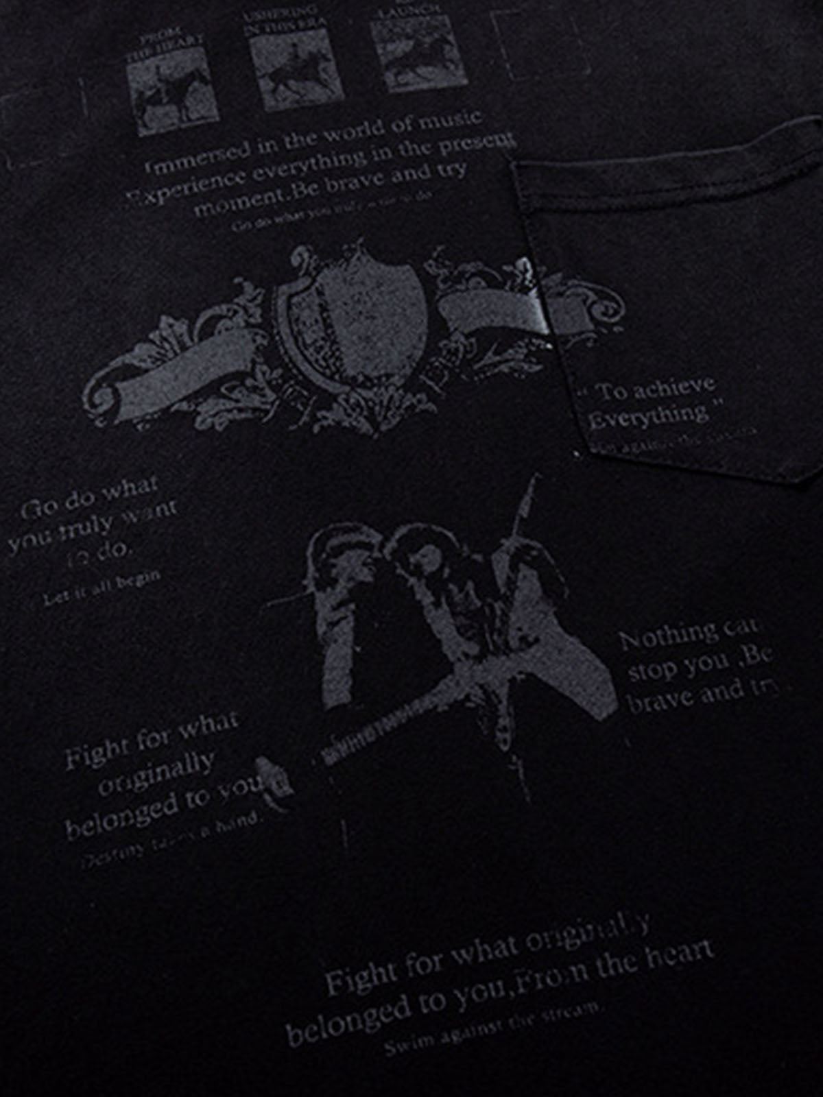 T-shirt vintage effetto invecchiato con grafica vintage