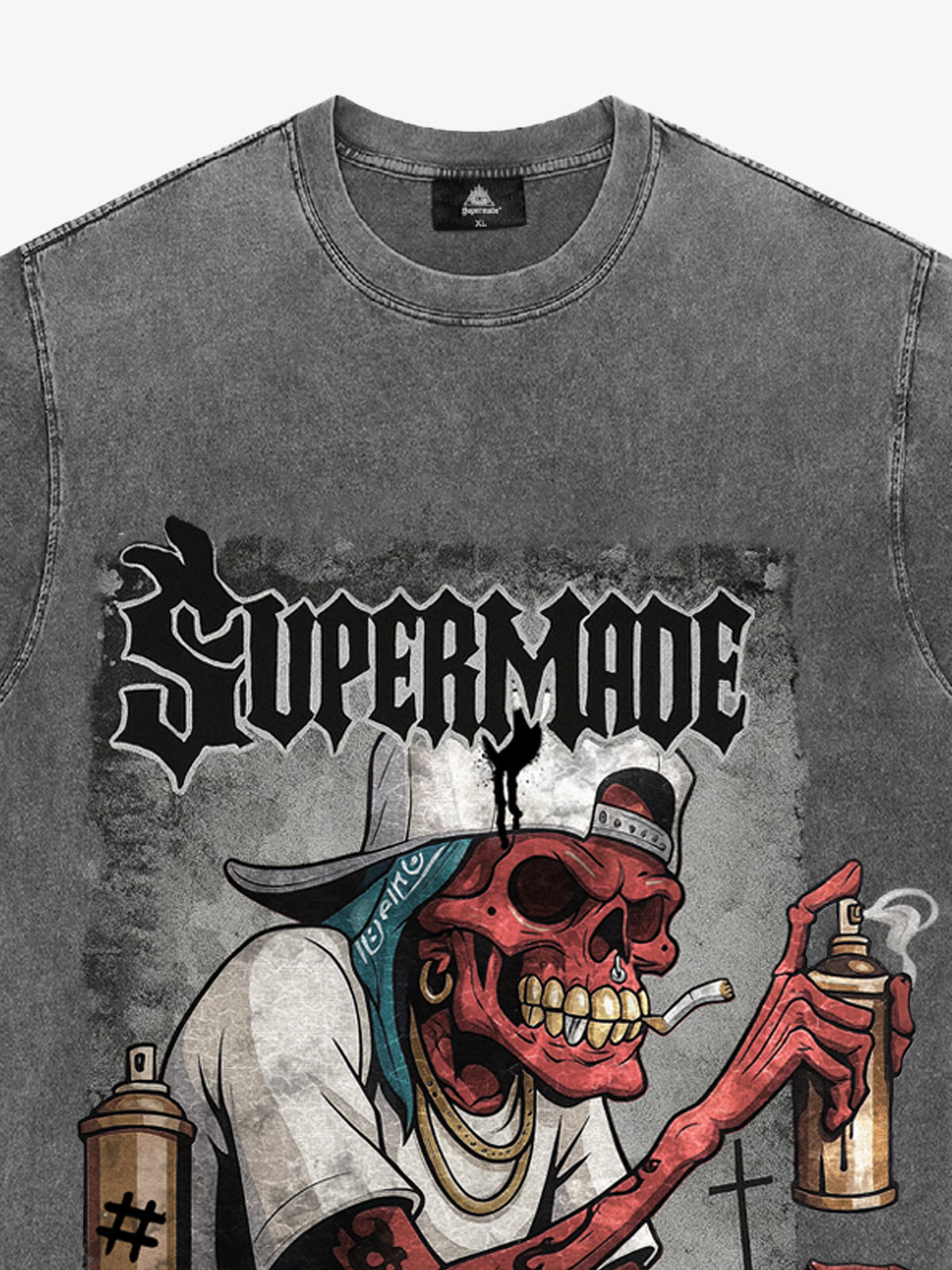 Graphic Tee with Bold Skull Design for Men 