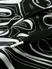 白黒グラフィックのラウンジショーツ