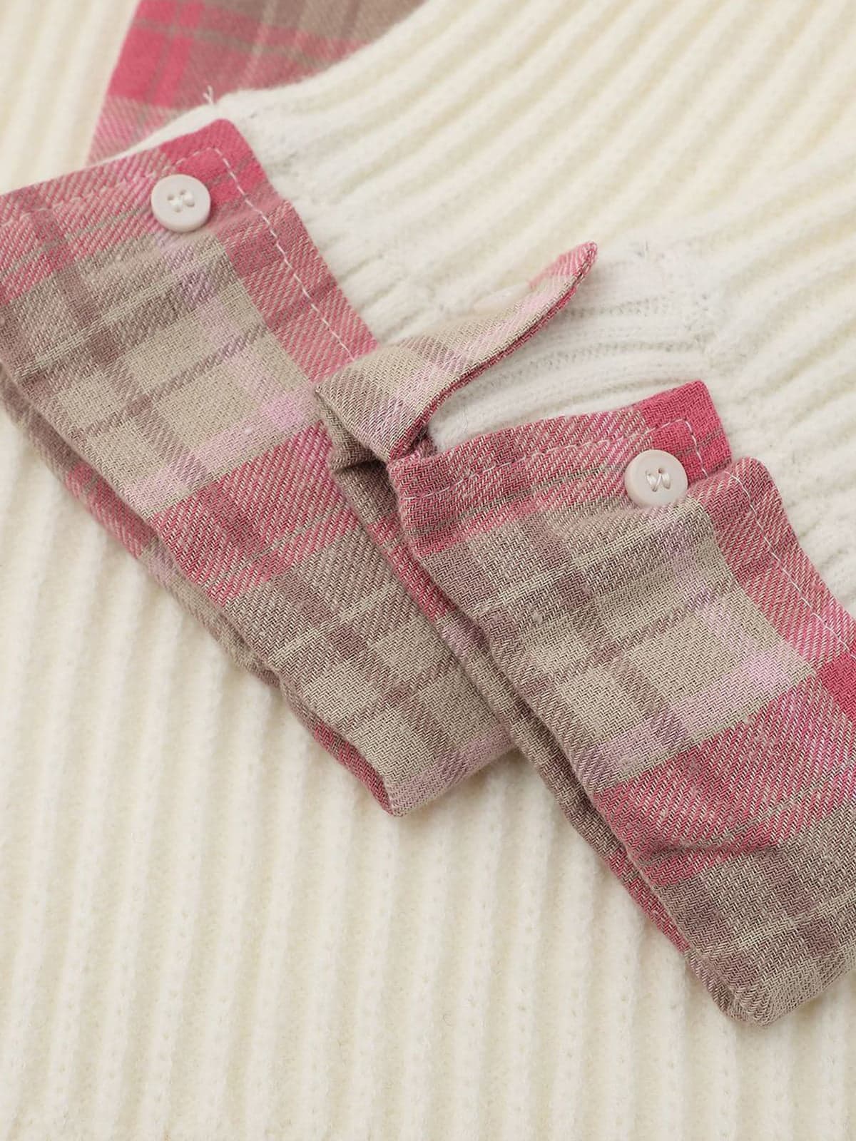 Striped Crew Neck Sweater for Women - Stylish and Cozy Winter Knitwear 
