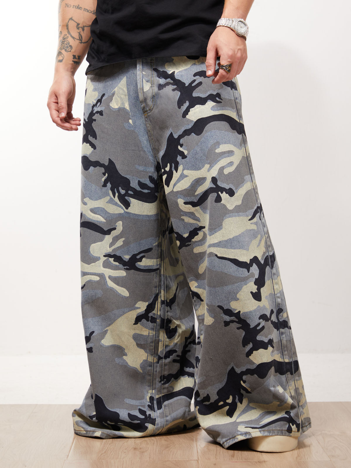 Street Retro Camouflage Baggy Jeans - 2395 