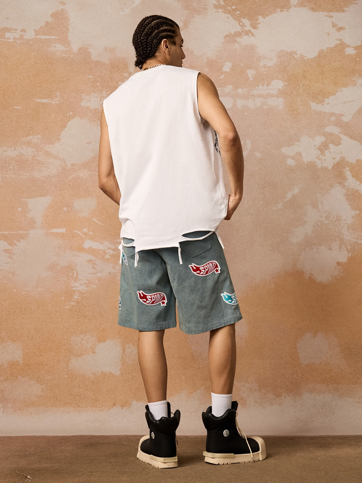 Retro Tattered Print Vest 
