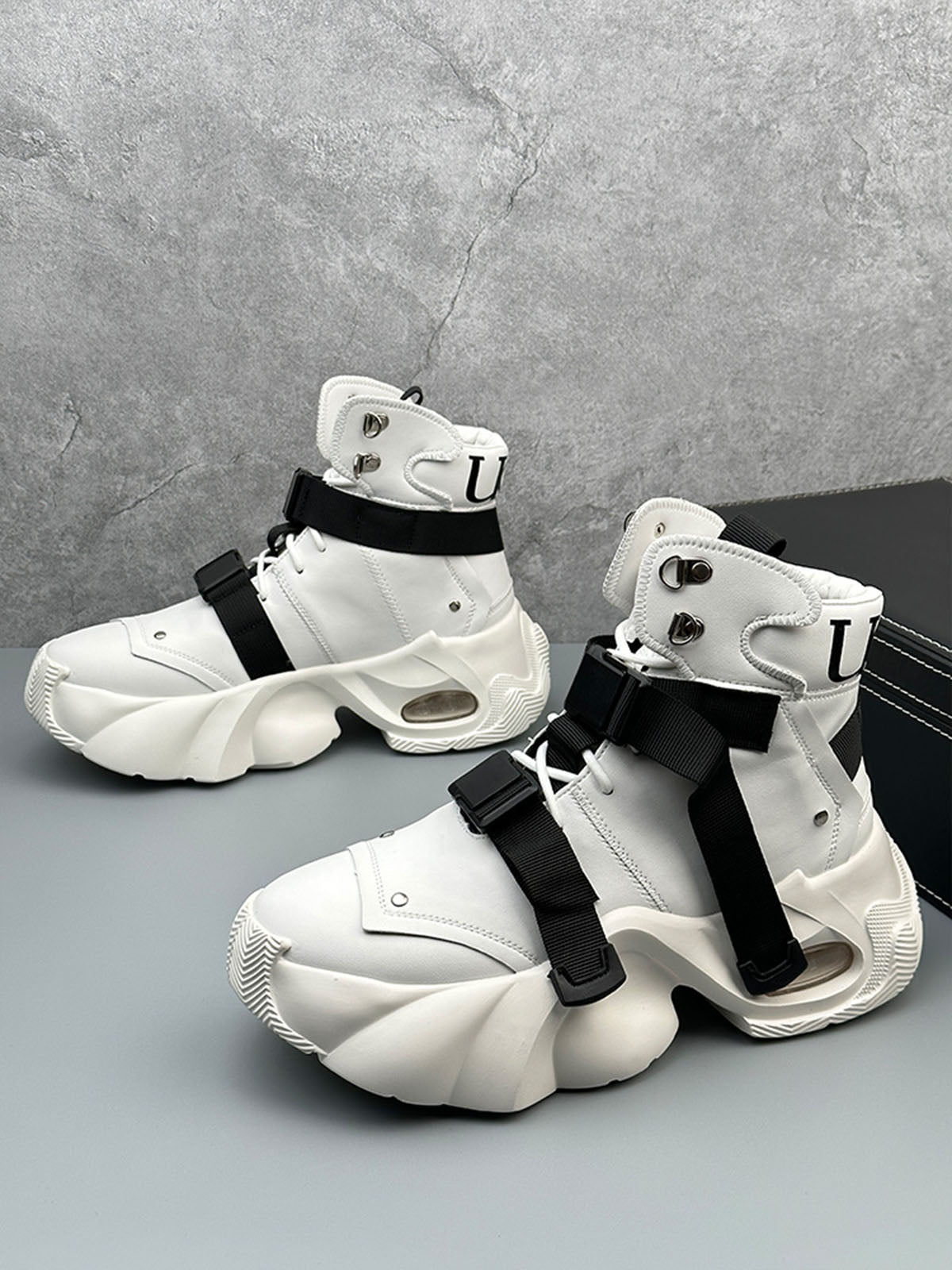 Dual-Strap Stealth Runner Boots 