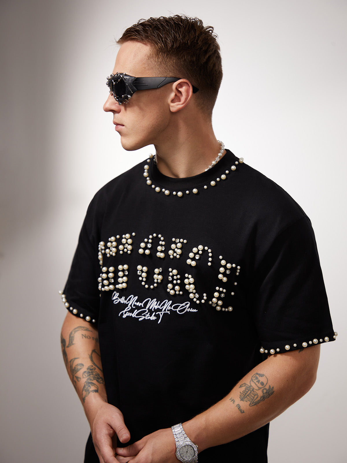 Elegant Pearl-Embellished Oversized T-Shirt 