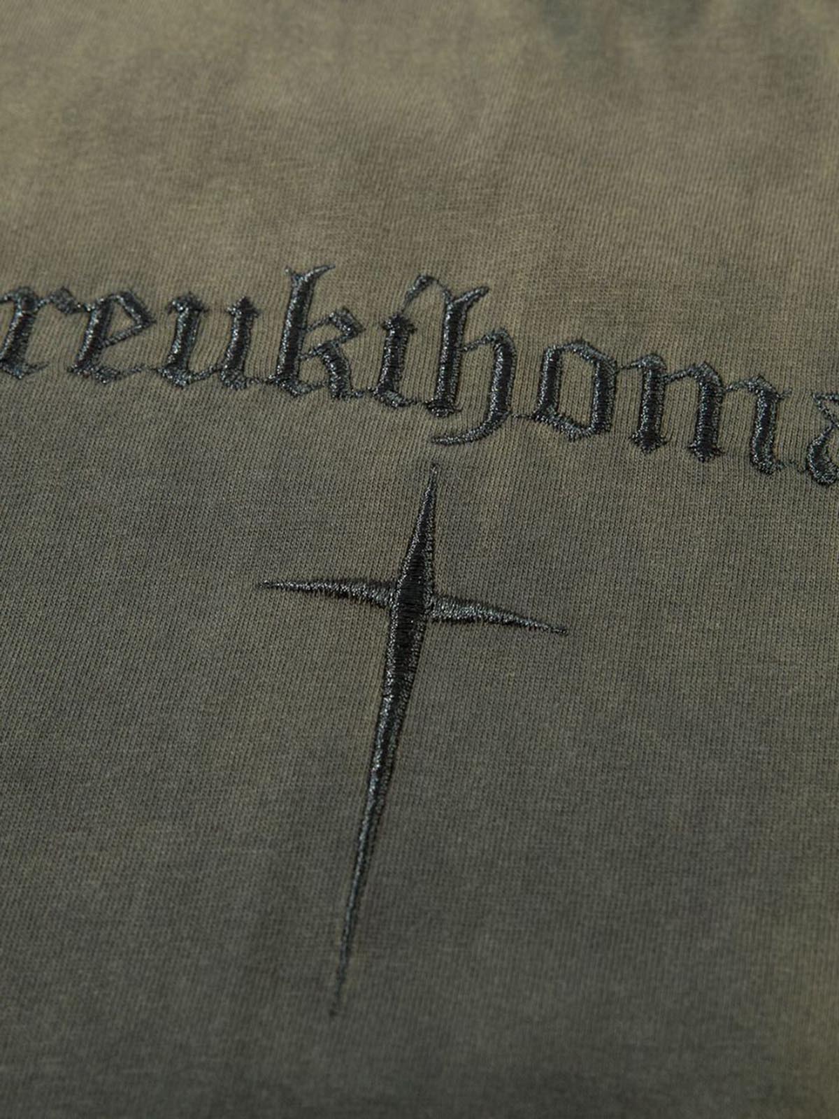 Oversized Cross and Studed T-Shirt 