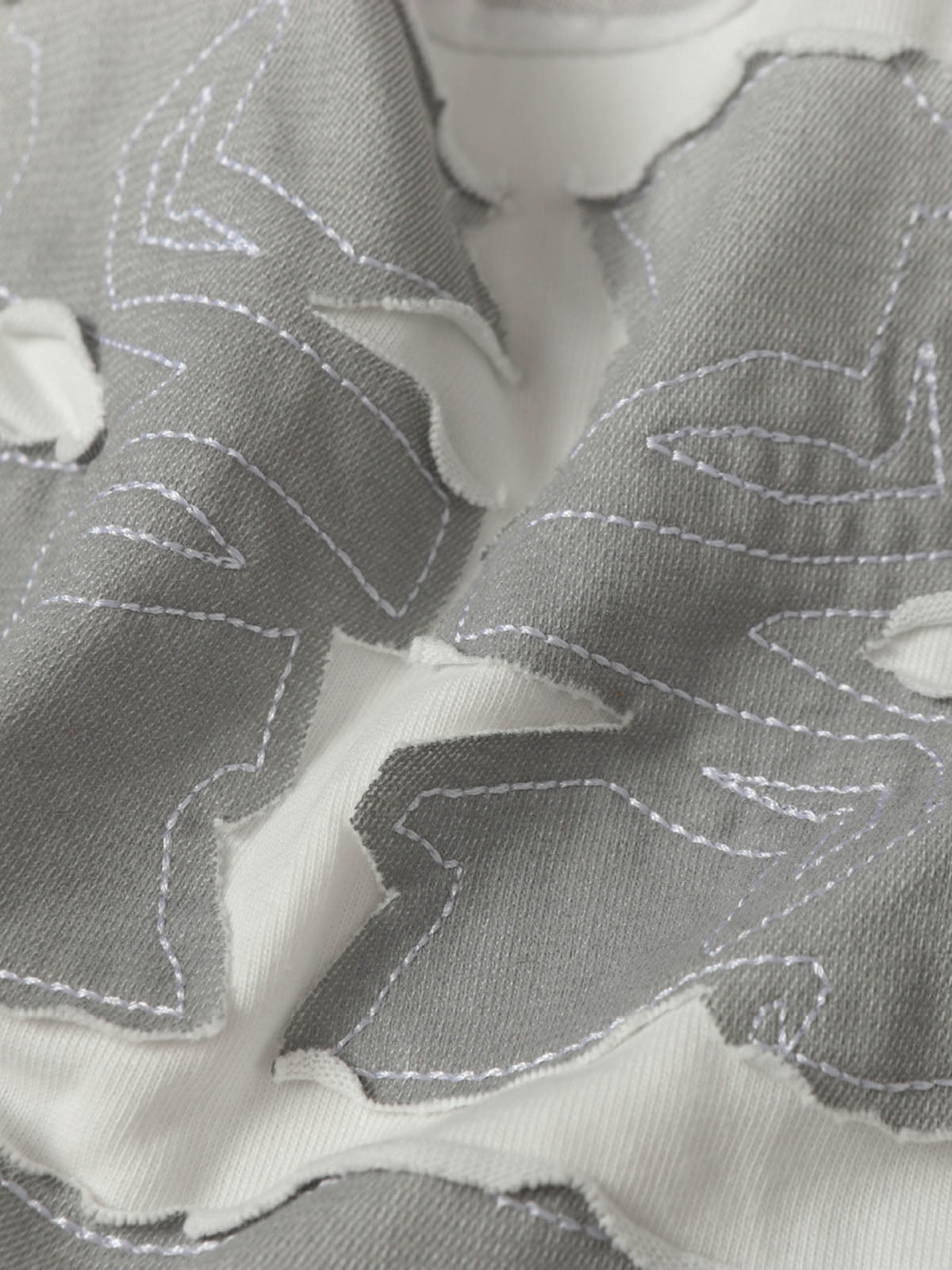 Washed  Patch Embroidery T-shirt 