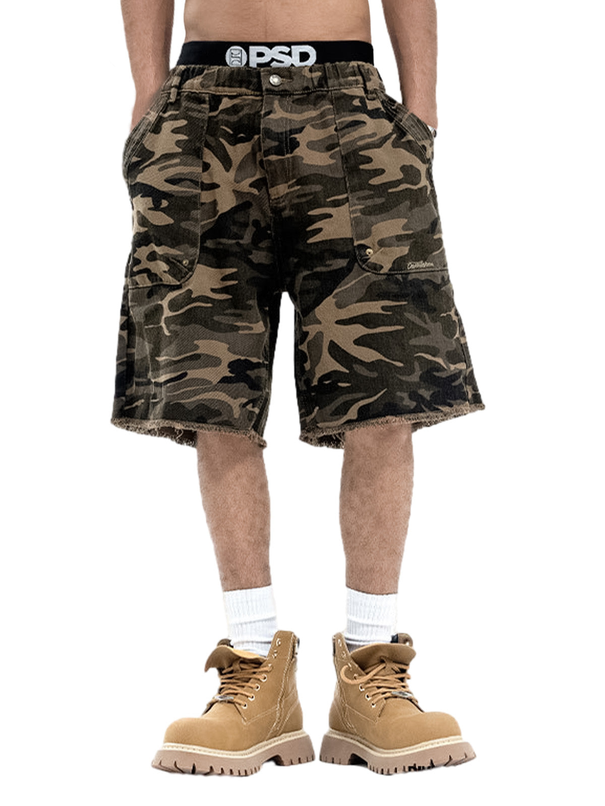 Camouflage Raw Edge Embroidered Cargo Shorts 