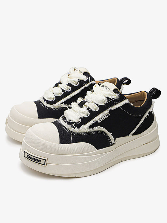 Raggedy Round Toe Sneakers - 2368 