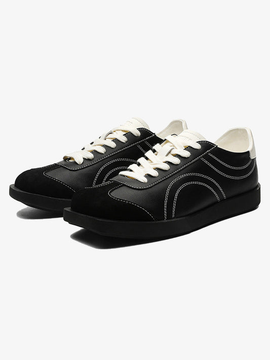Classic Black Fluid Lines Leather Sneakers 