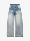 Distressed Washed Whisker Pleated Barrel Jeans 