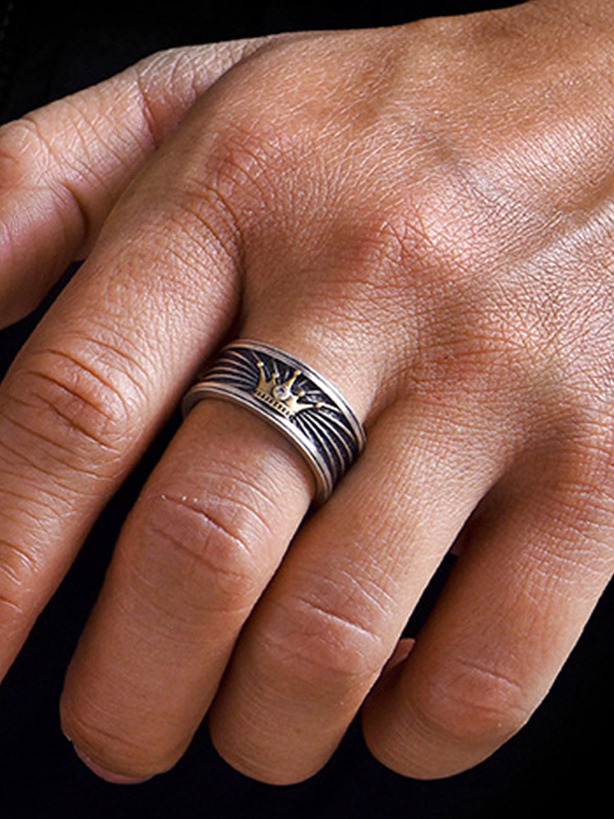 Thesupermade Vintage Crown Ring 
