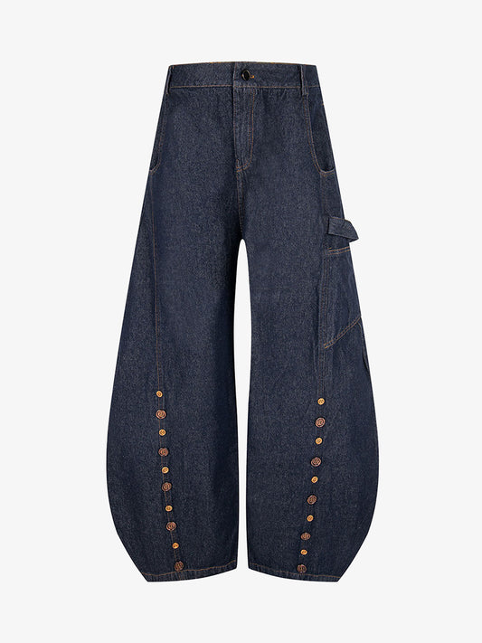 Button Embroidered Barrel Jeans 