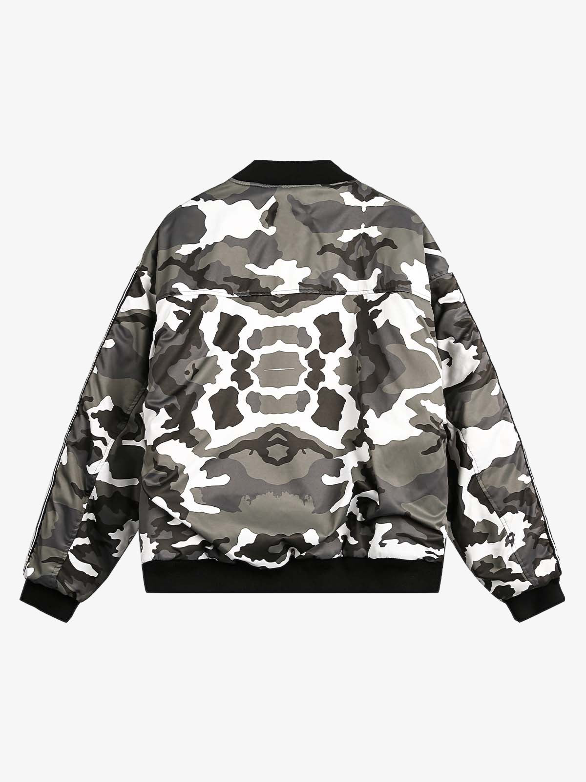 Thesupermade Camouflage Patch Bomber Jacket 
