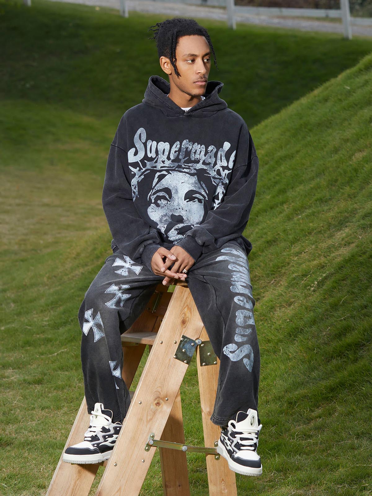 Thesupermade Heavy Washed Jesus Graphic Hoodie - 1973 
