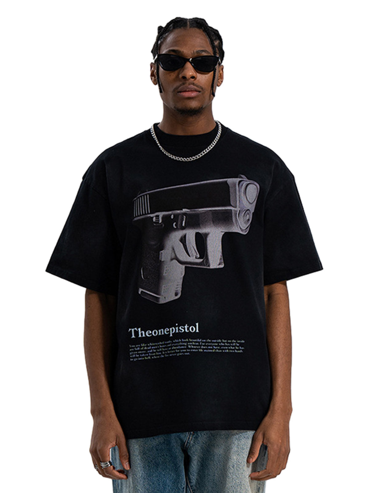 Graphic Gun Print T-Shirt - Bold Statement for Urban Style 