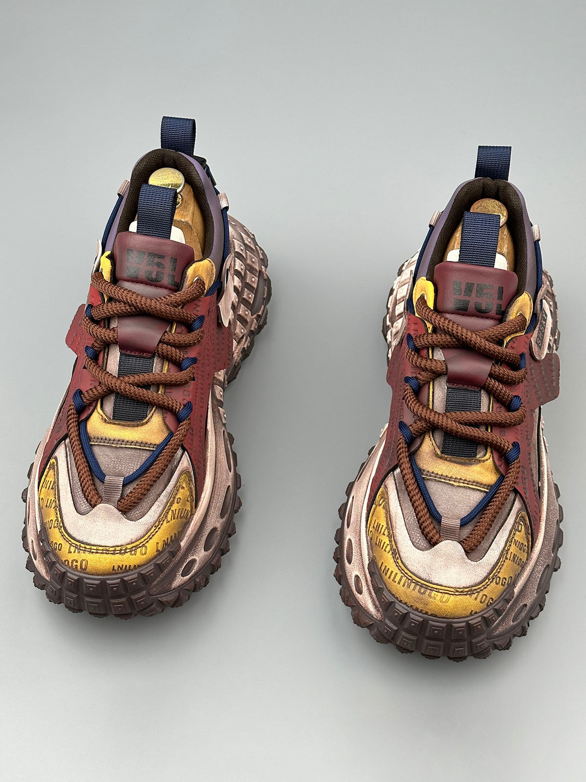 Stitching Letter Tire Sole Platform Sneakers - 2335 