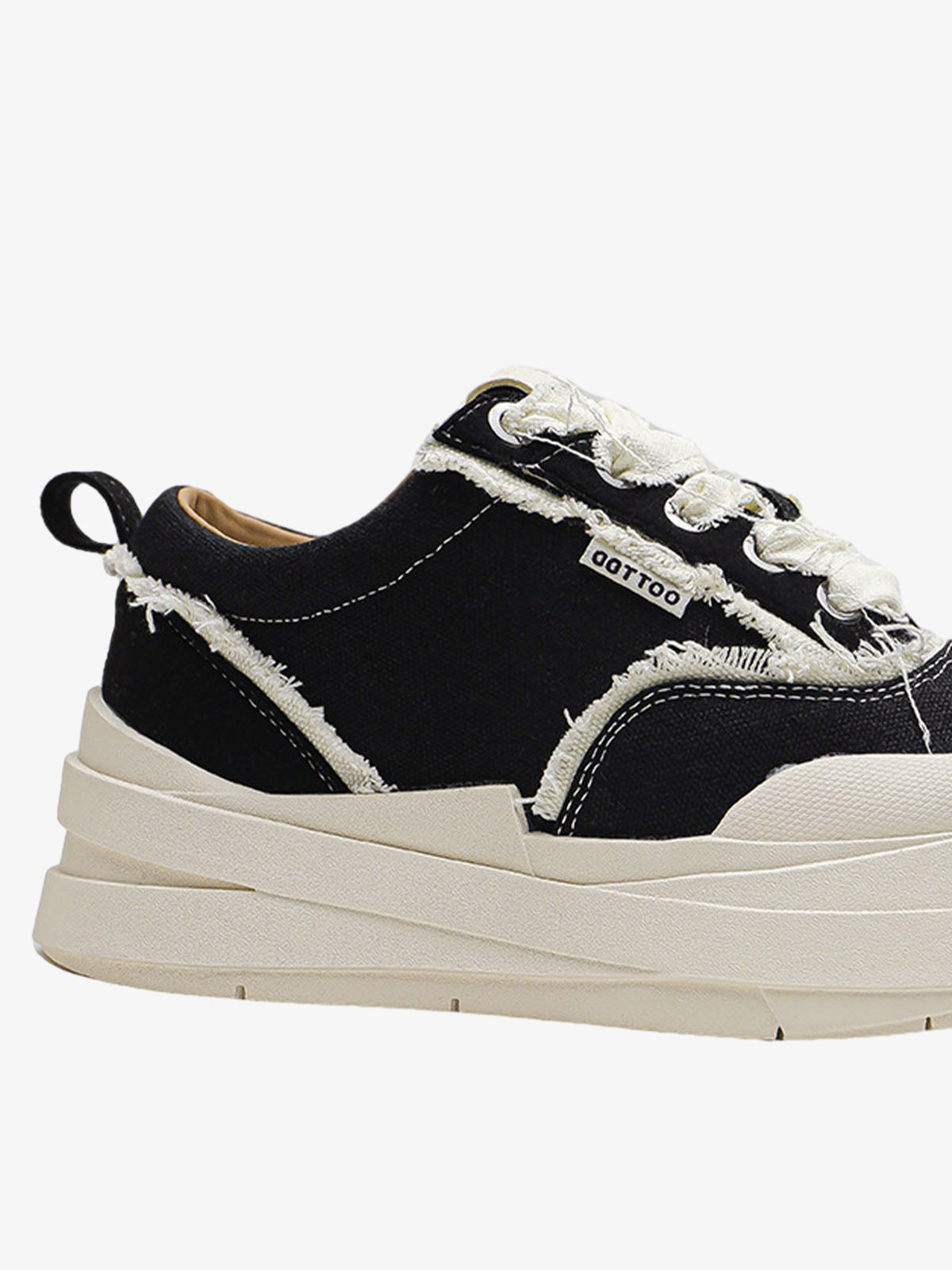 Raggedy Round Toe Sneakers - 2368 