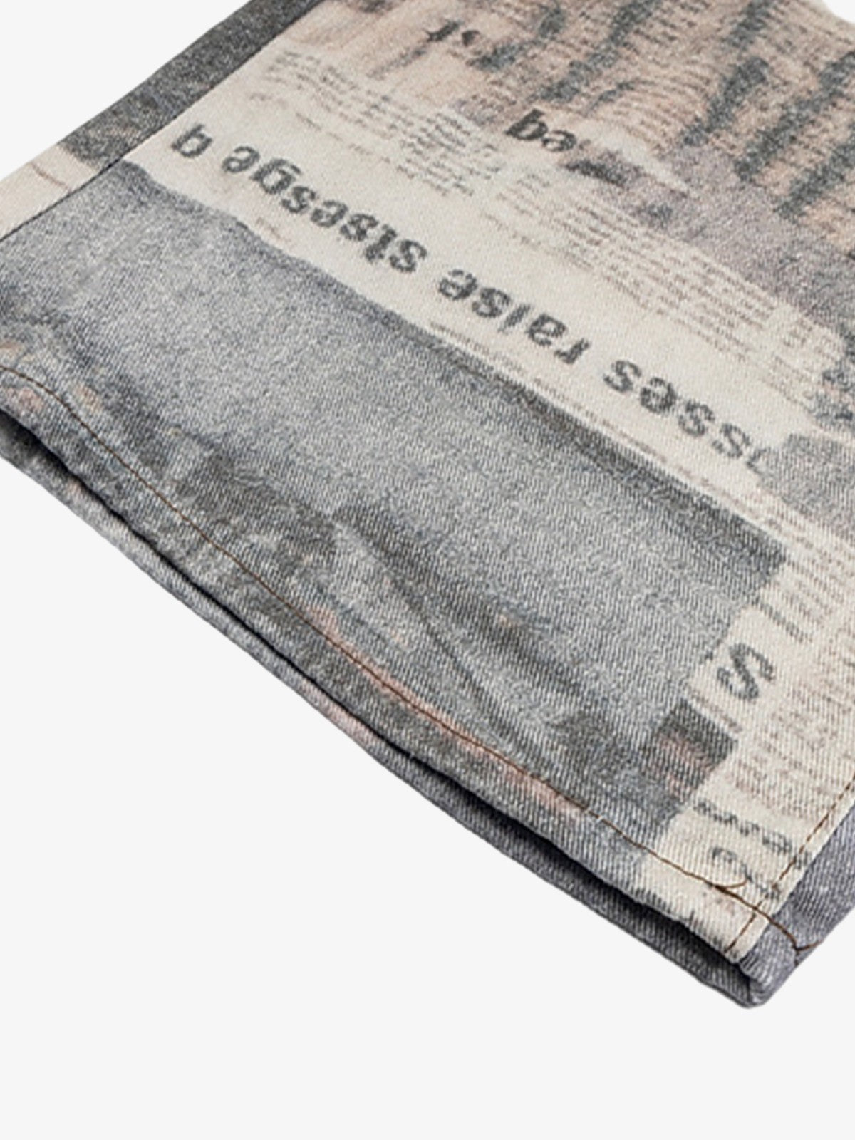 国内で当店のみ Supermade - GRAFFITI NEWSPAPER BAGGY JEANS Graffiti Newspaper Baggy Jeans | Thesupermade®