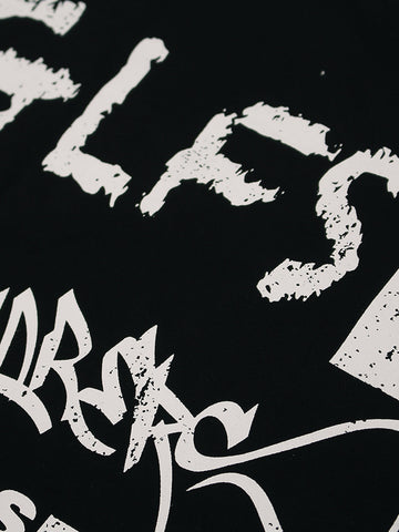 Retro Letter Lip Graphic T-Shirt 