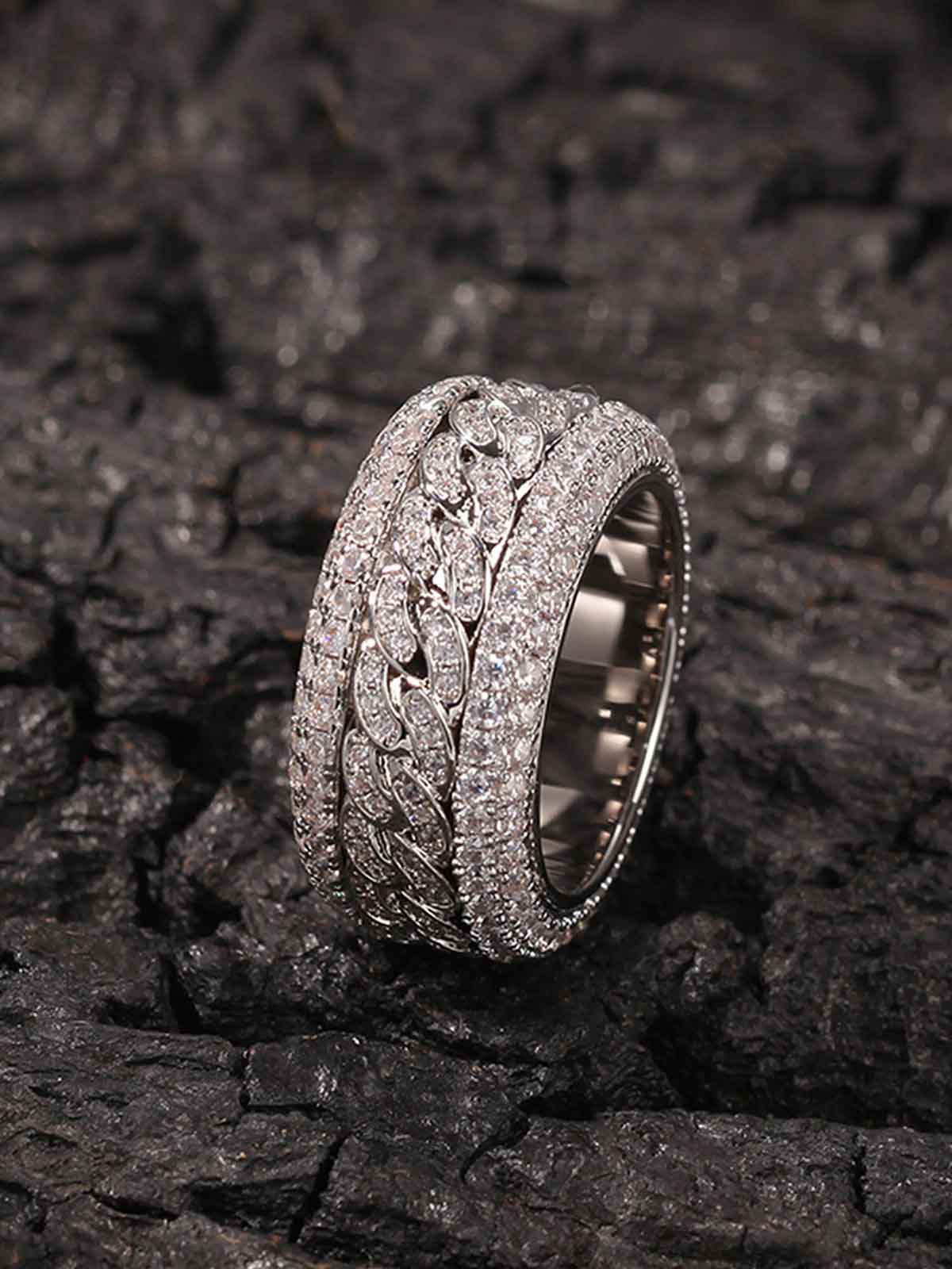 Thesupermade Full Diamond Spinnable Ring 