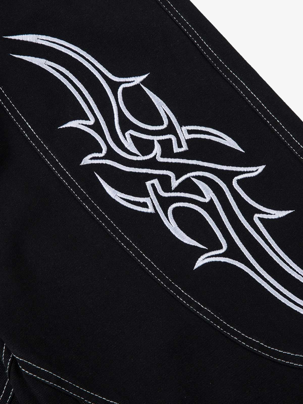 Deconstructed Contrast Embroidered Baggy Jeans - 2330 