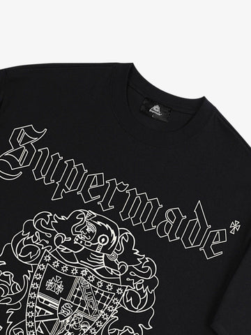 Original Gothic Letter Family Shield Badge Print T-Shirt 