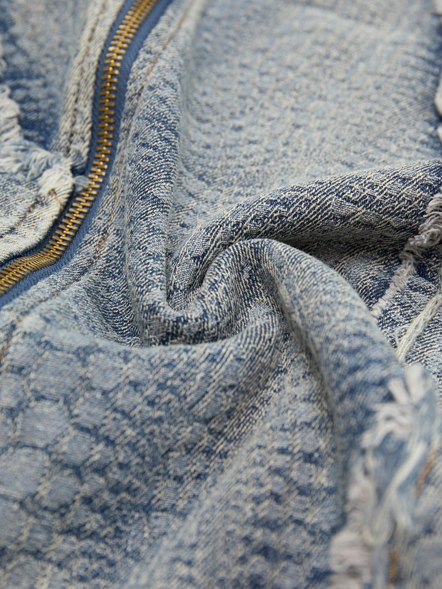 Washed Raw Edge Denim Shirt | Thesupermade® Washed Raw Edge Denim Shirt | Thesupermade®