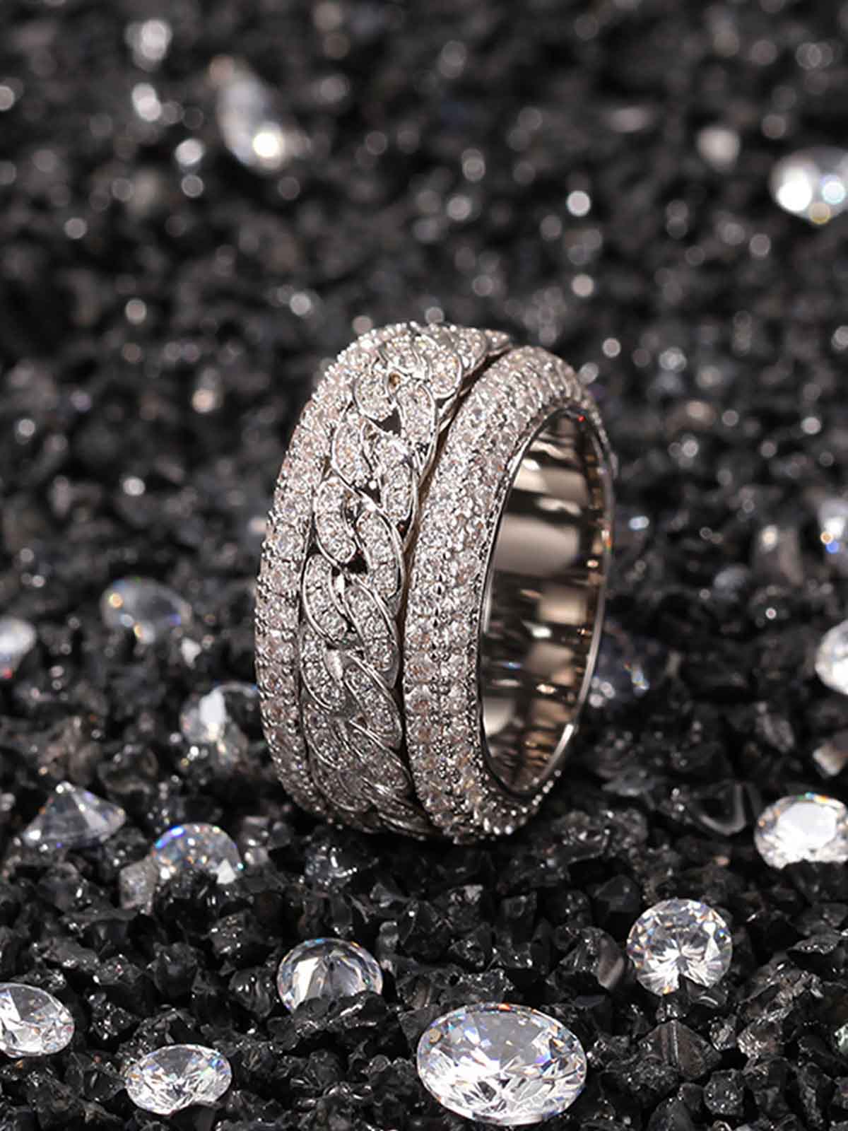 Thesupermade Full Diamond Spinnable Ring 