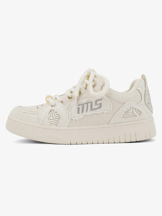 Thesupermade Embroidered Letter Shoes - 2107 