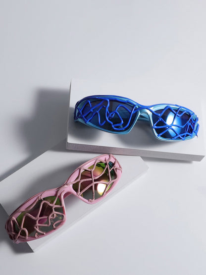 Futuristic Wavy Frame Sunglasses 