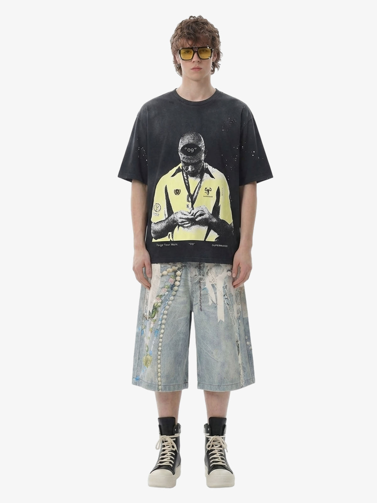Vintage Soccer Figure Graphic T-Shirt 