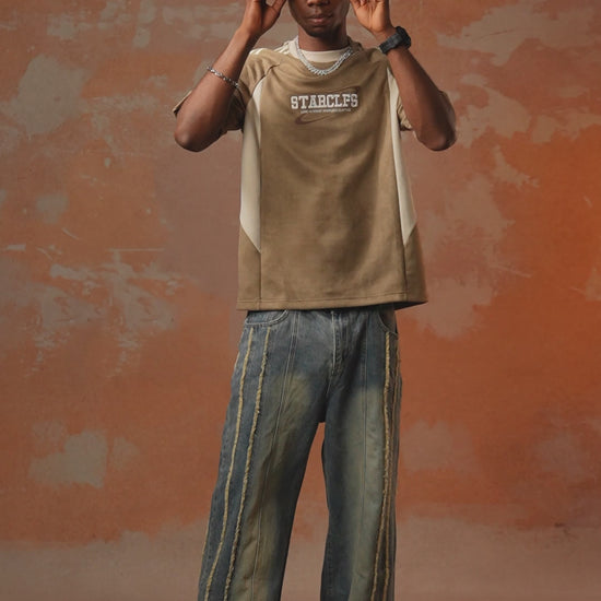 Oversize-T-Shirt aus Wildleder in Kontrastfarbe mit aufgestickten Buchstaben – 2462