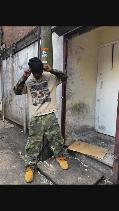 Zweiteiliges T-Shirt mit Grafik im Used-Look und Camouflage-Optik – 2420